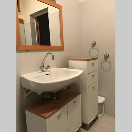 4 - 6 Personnes Avec Wifi Centre Appartamento La Bourboule