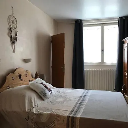 Appartamento 4 - 6 Personnes Avec Wifi Centre La Bourboule